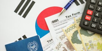 “이러니 먹고살기 팍팍하지”…월급은 3% 찔끔, 세금·보험은 6% 뛰어