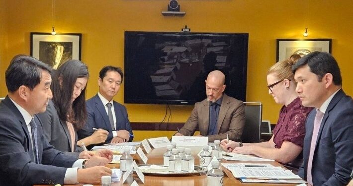 美대사관에 코리아 전담 데스크…대기업이 협력사 비자도 일괄 신청 가능