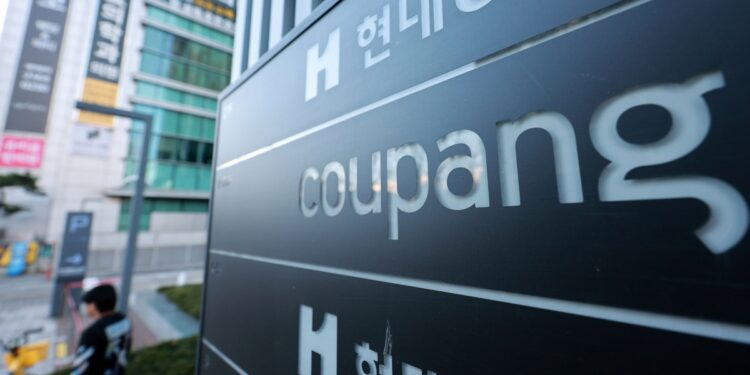 ‘탈팡 행렬’ 지속…쿠팡 이용자 닷새 만에 204만명 감소