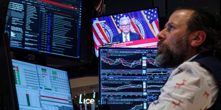 신중한 파월?… 美, 금리 내렸지만 내년 전망은 ‘안갯속’