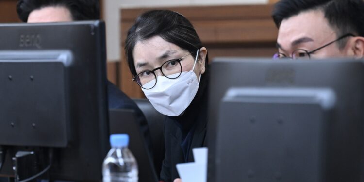 [속보] 이종호 전 대표 측 “김건희에게 3억 수표로 줬다”