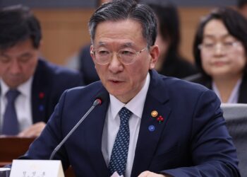 정성호 “마약수사 독립조직 필요…美 DEA처럼 수사·기소 전담해야”