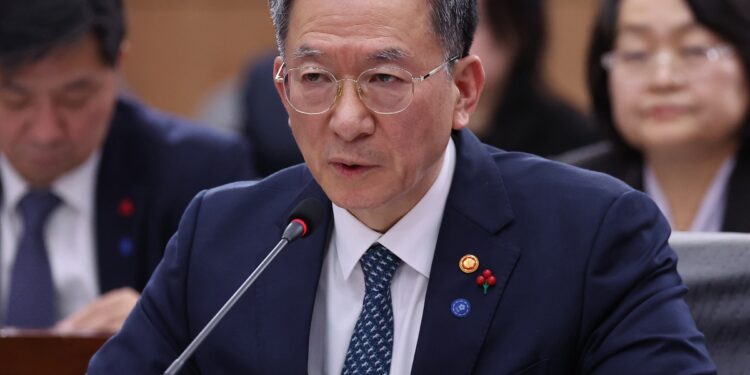 정성호 “마약수사 독립조직 필요…美 DEA처럼 수사·기소 전담해야”