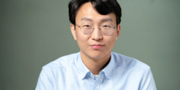 ‘결박·스타킹’ 성적 표현 정희원 카톡 대화 공개… “특정 행위 요구” 주장