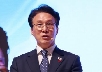 金총리 “李정부 5년 너무 짧다는 분들 있어…넷플릭스보다 재미나는 ‘잼플릭스’”