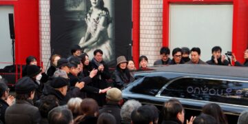 “연극은 그에게 ‘가장 진실한 땅’이었다”