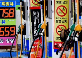 차 개소세 감면, 내년 6월까지… 유류세 인하도 2개월 연장