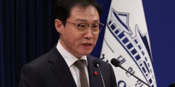 국무회의·업무보고 생중계, 전 부처로 확대된다… 靑 “투명성·신뢰도 강화”