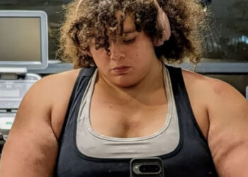 키 198㎝·체중 180㎏ ‘스트롱우먼’ 정체…대회 결과 뒤집혔다