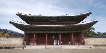 “창덕궁은 ‘중국 스타일’”…마카오 항공사 오기 ‘논란’