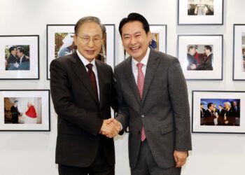 MB “화합과 결단 필요할 때”…장동혁 “통합과 연대 걸림돌 제거 우선”