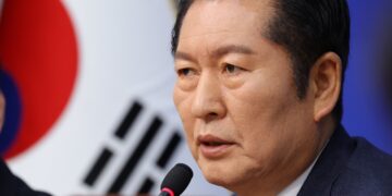 정청래, 공천헌금 의혹에 “국민·당원께 사과…환부 도려낼 것”