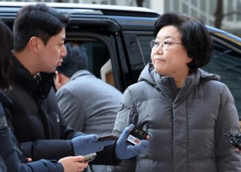 야당 “李 아들, 부모 찬스” 이혜훈 “적극 재정” 돌파