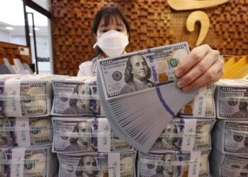 美 ‘환율 관찰 대상국’으로 재지정…靑 “기계적 결정, 미국 재무부와 소통”