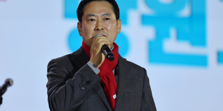 장동혁 “온라인 댓글 국적 표기…외국인 지방선거 투표 제한해야”