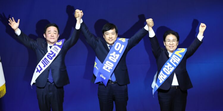 與원내대표 한병도… 강득구·이성윤·문정복 최고위 합류