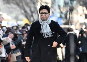 국힘 윤리위 ‘당원게시판 논란’ 한동훈 한밤 제명 의결