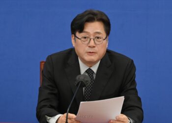 [속보] 신임 靑 정무수석에 홍익표 전 더불어민주당 원내대표