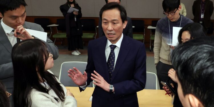 우상호 강원도 간다… 靑참모 출마 신호탄