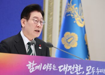 李대통령 “美 반도체 관세 압박, 크게 우려 안해…美 물가가 오를 것”