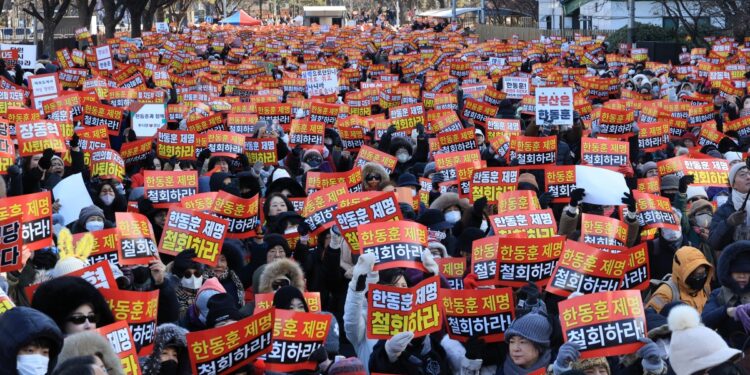 [속보] 한동훈, “징계 철회하라” 집회에 “이게 진짜 보수결집”