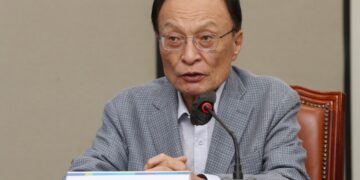 [속보] 이해찬 전 총리 별세…베트남 출장 중 건강 악화