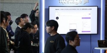 업스테이지, ‘다음’ 인수…차세대 AI 플랫폼 만든다