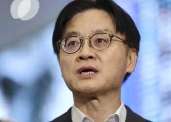 ‘관세 날벼락’에 美 급파 김정관 “오해 해소됐다 생각…최종 결론 지켜봐달라”