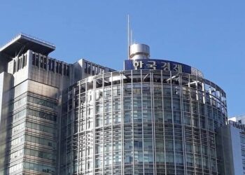 “패가망신” 李대통령 경고 후… ‘기자 선행매매 의혹’ 한국경제 사장 사임