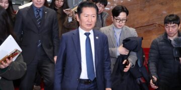 [속보] 與 “혁신당과 합당, 현 상황선 추진 어려워” 공감대… 최고위서 결론