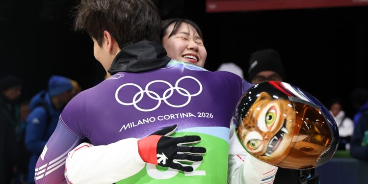 정승기·홍수정의 뜨거운 레이스…스켈레톤 혼성 11위