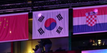 밀라노 4번이나 ‘엉터리 태극기’…IOC, 사과 후 정상 게양