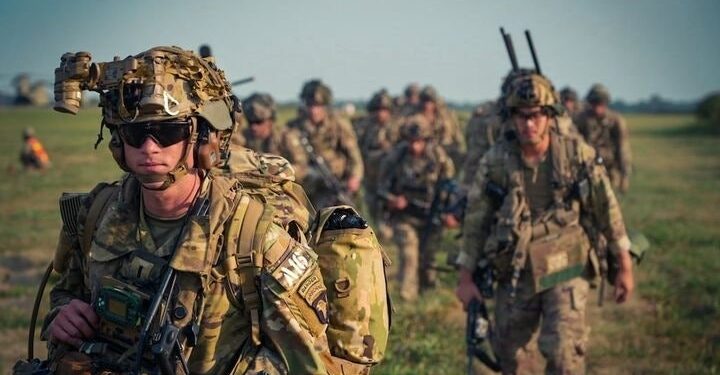 미 최정예 공수사단, 돌연 훈련 취소…이란전 투입설 확산