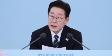李대통령 “대·중소기업 상생 협력, 시혜 아닌 투자”