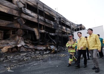 ‘74명 사상’ 대전 최악 참사…李대통령 “끝까지 책임지겠다”