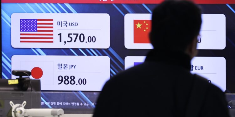 삼전·하닉 2배 ETF 이르면 5월 첫선… 서학개미 복귀계좌 RIA도 오늘 출시