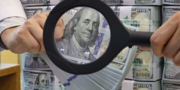 환율 1517원… 중동발 복합위기 딜레마