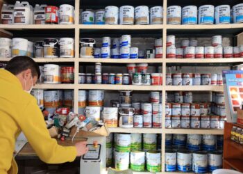 중동전쟁에 꽉 닫힌 지갑… 계엄 이후 최악