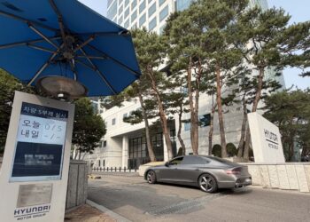 5부제 확대·운항 축소… 산업계 ‘에너지 비상경영’