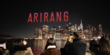 BTS ‘아리랑’, 빌보드 200 7번째 정상…오늘 메인 싱글 차트 ‘핫 100’ 1위 도전