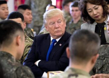 미국도 징병제 부활?…자동 징병 등록 추진에 ‘긴장’