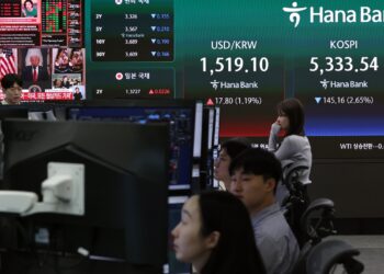 [속보] 코스피·코스닥, 트럼프 이란 비판 연설에 하락 전환