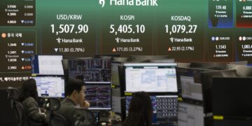 “너무 빠졌나” 기관 순매수에 코스피 5400선 탈환