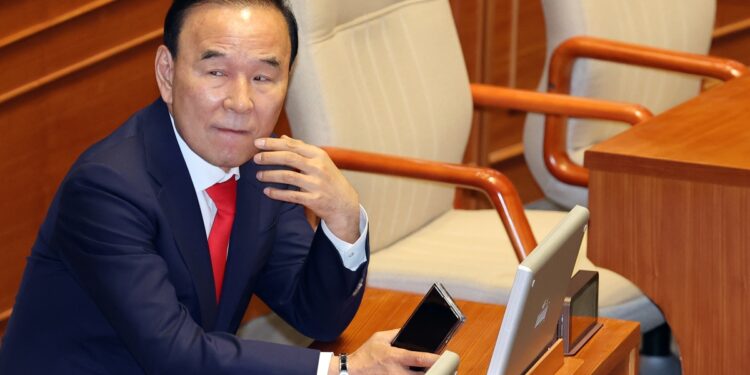 국민의힘, 대구시장 경선 주호영·이진숙 없이 그대로 간다…“보수 위해 힘써주길”