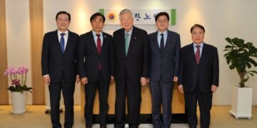 “출퇴근 시간 무임승차 제한” 논의에 노인회 ‘발끈’…“생계형 이동” 주장