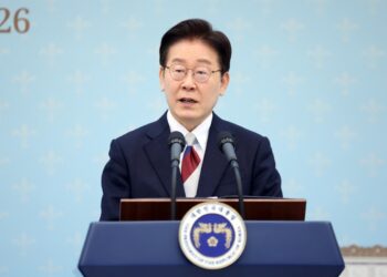 이 대통령 첫 부활절 메시지 “중동전쟁 불안…지혜롭게 극복해 나갈 것”