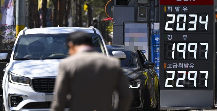 ‘원유·나프타 특사’ 강훈식, 카자흐·오만·사우디行 | 서울신문