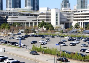 “몰랐다” 주차 유턴·실랑이 속출… “생계형 차량 지침 없어 혼란”