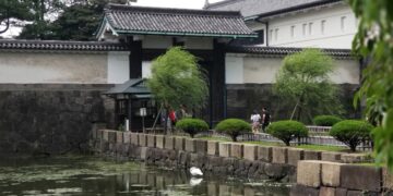 중국인, 일왕 거처 ‘고쿄’ 무단 진입…사건 경위 조사