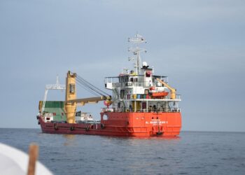 이슬람혁명수비대 “호르무즈 해협 18일 저녁부터 폐쇄”